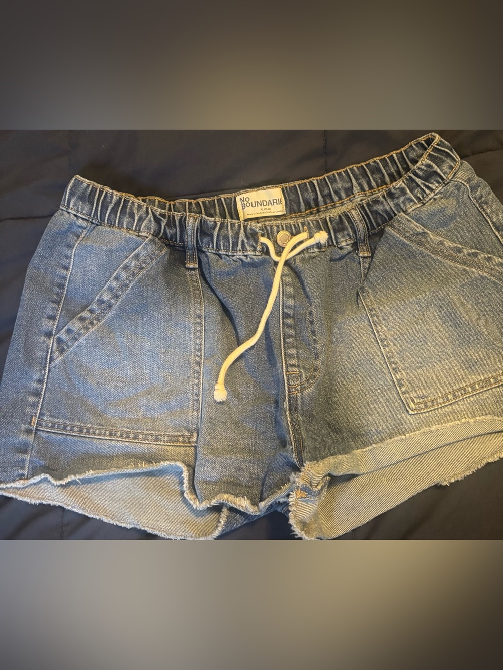 No Boundaries Women's Light Blue Denim Drawstring Shorts